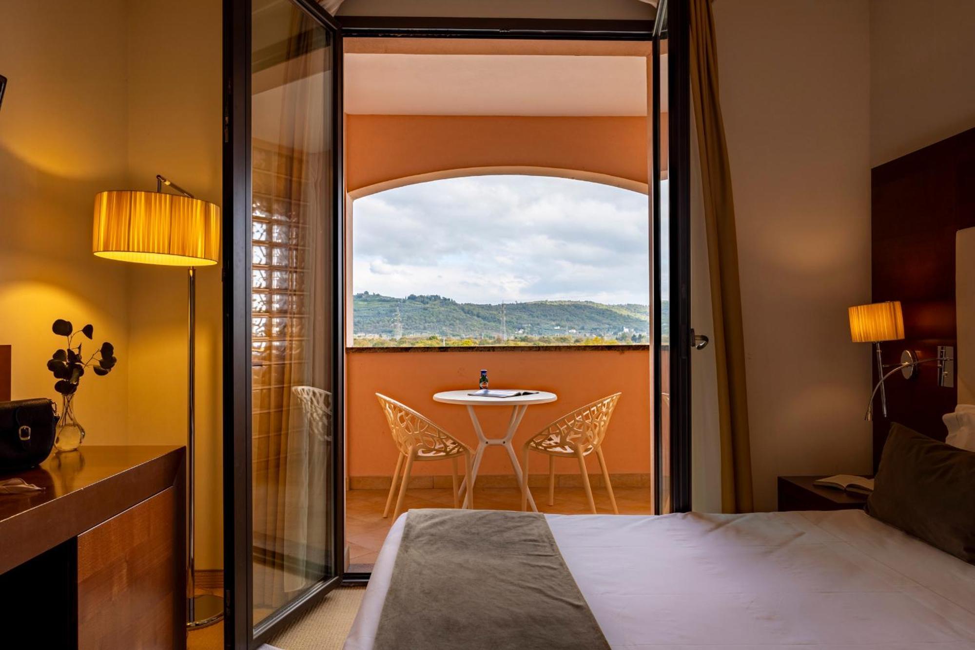 Il Gentiluomo Hotel & Spa อาเรซโซ ภายนอก รูปภาพ