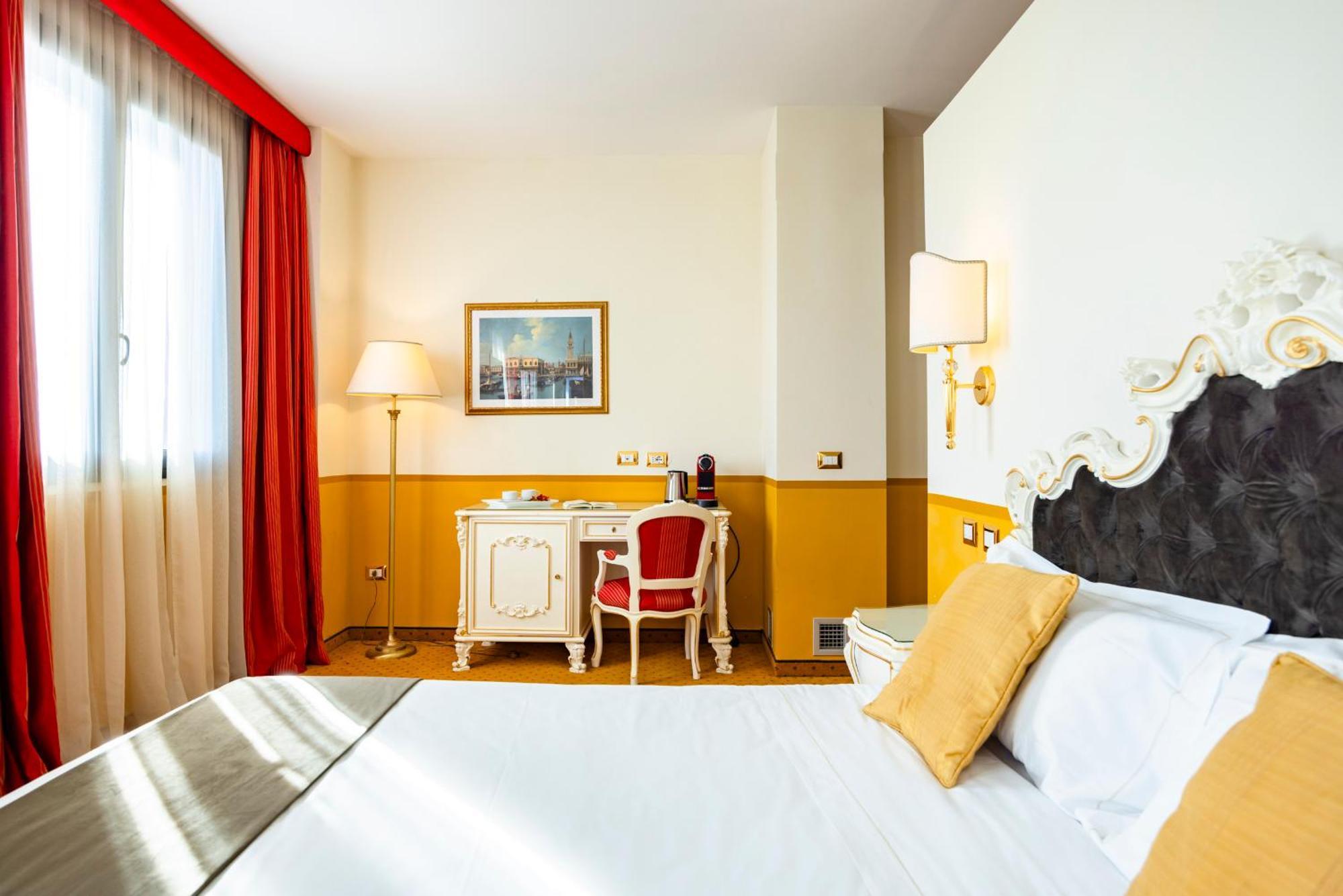 Il Gentiluomo Hotel & Spa อาเรซโซ ภายนอก รูปภาพ