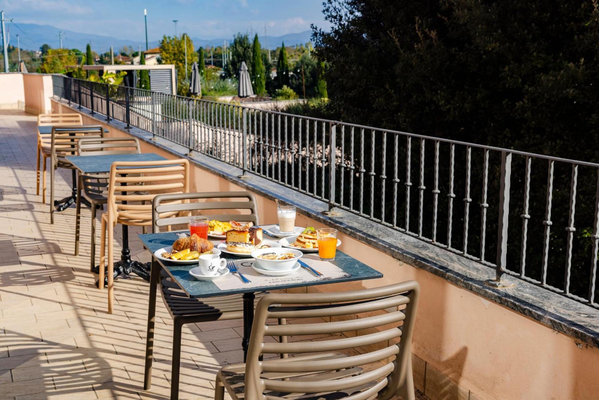 Il Gentiluomo Hotel & Spa อาเรซโซ ภายนอก รูปภาพ