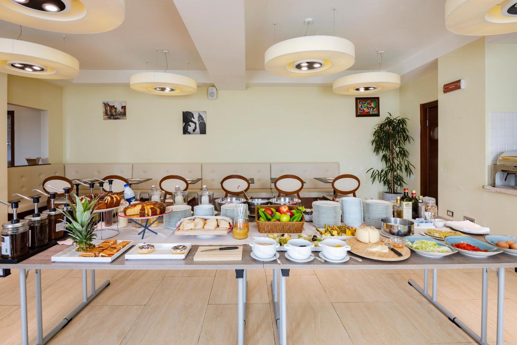 Il Gentiluomo Hotel & Spa อาเรซโซ ภายนอก รูปภาพ