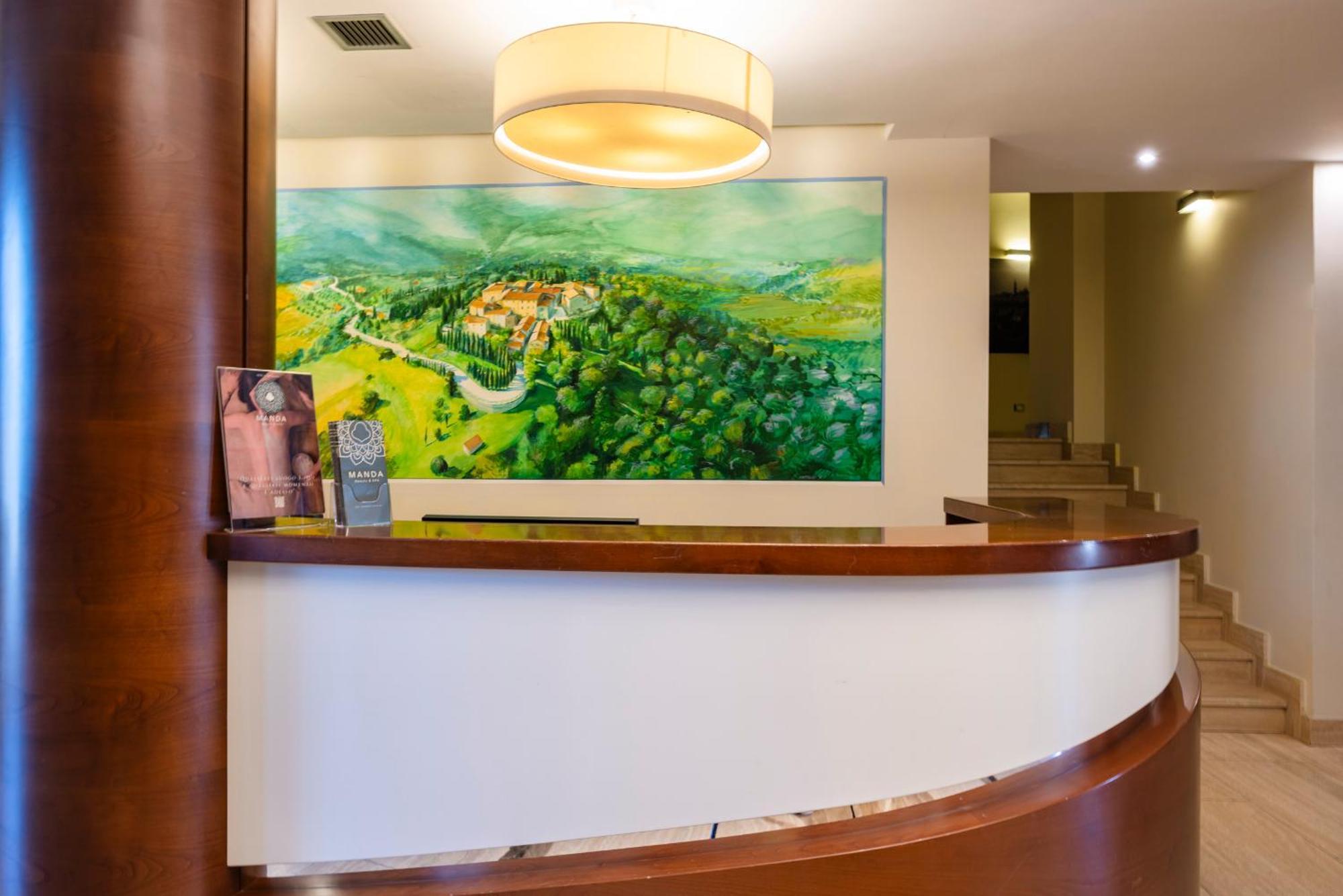Il Gentiluomo Hotel & Spa อาเรซโซ ภายนอก รูปภาพ